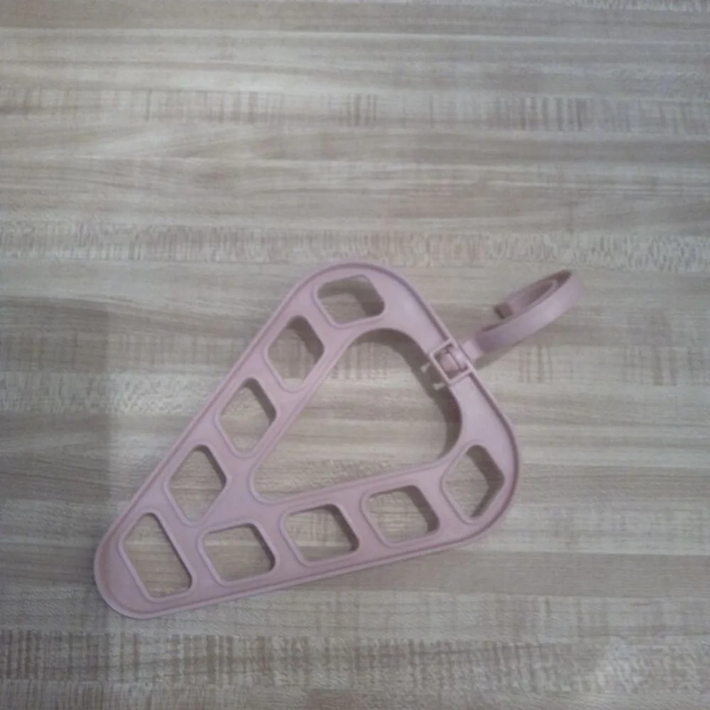 New Baby Pink Multi-Function Rotatable Non-Slip Triangle 9 Holes Clothes Hanger
